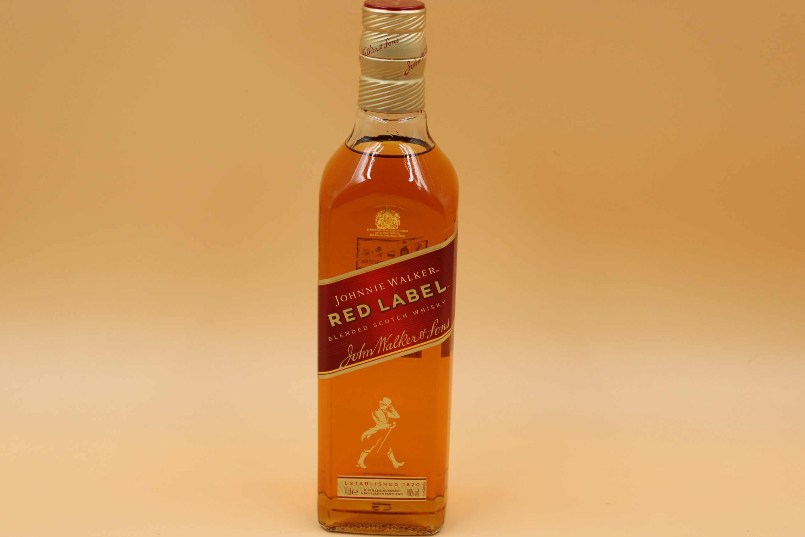 IMG_0468 JOHNNIE WALKER WHISKY 0.7L - Image 1
